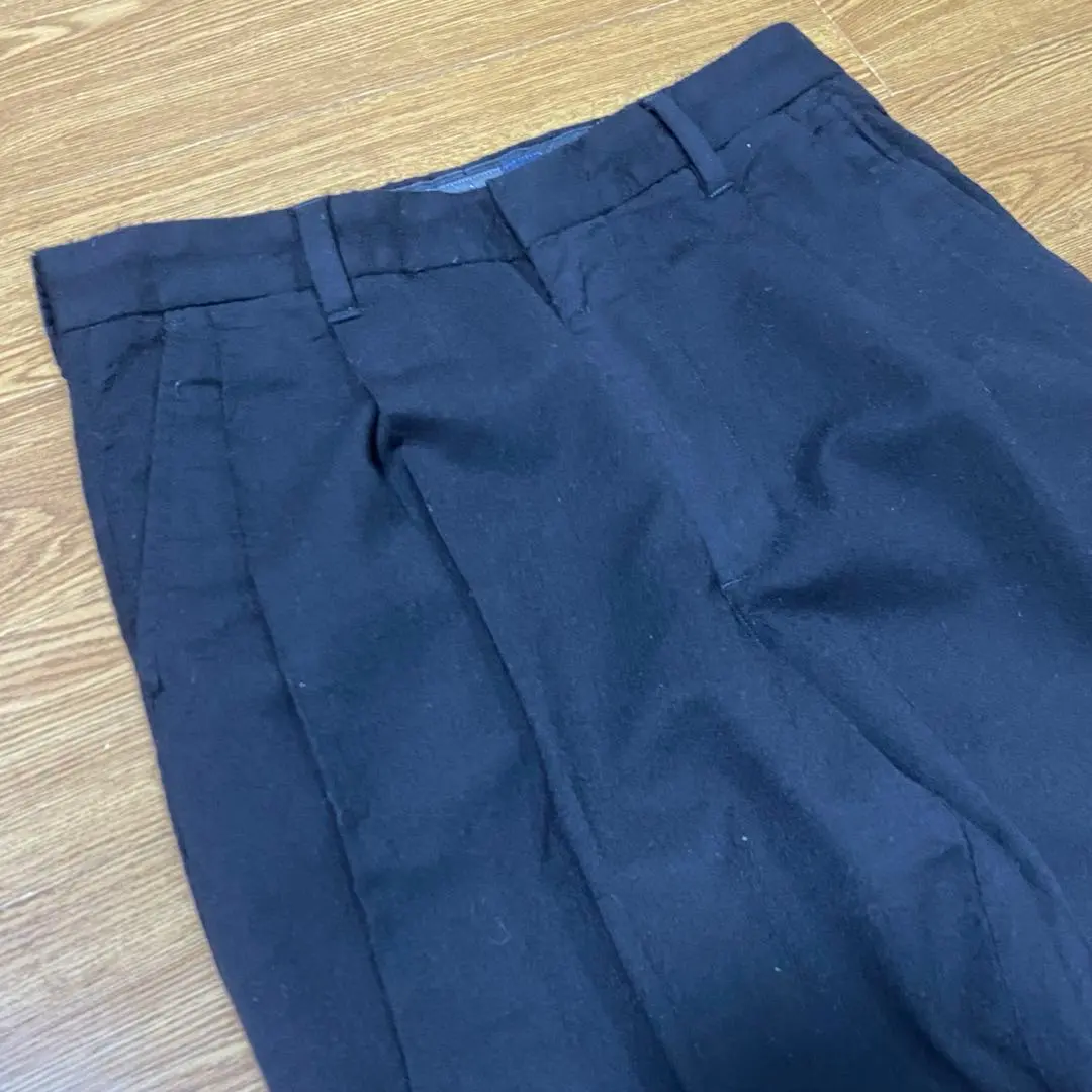 Thumbnail of Old Gap wool slacks, black, 32x30. Actual measurements: 31.5x26.5. 90s