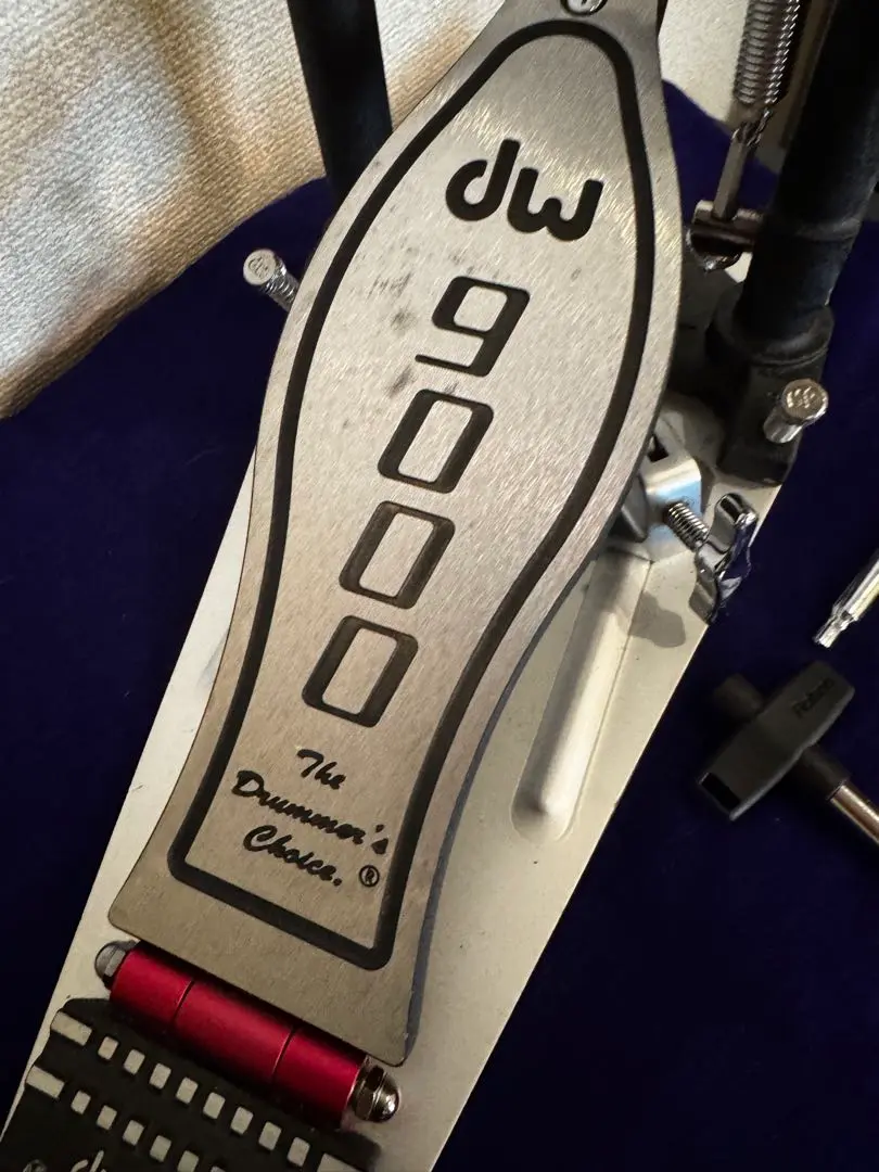 ほぼ未使用 シングルペダル dw 9000  箱,ケース,付属品あり USED DW DW-9000 シングルペダル ソフトケース付属｜Custom Shop