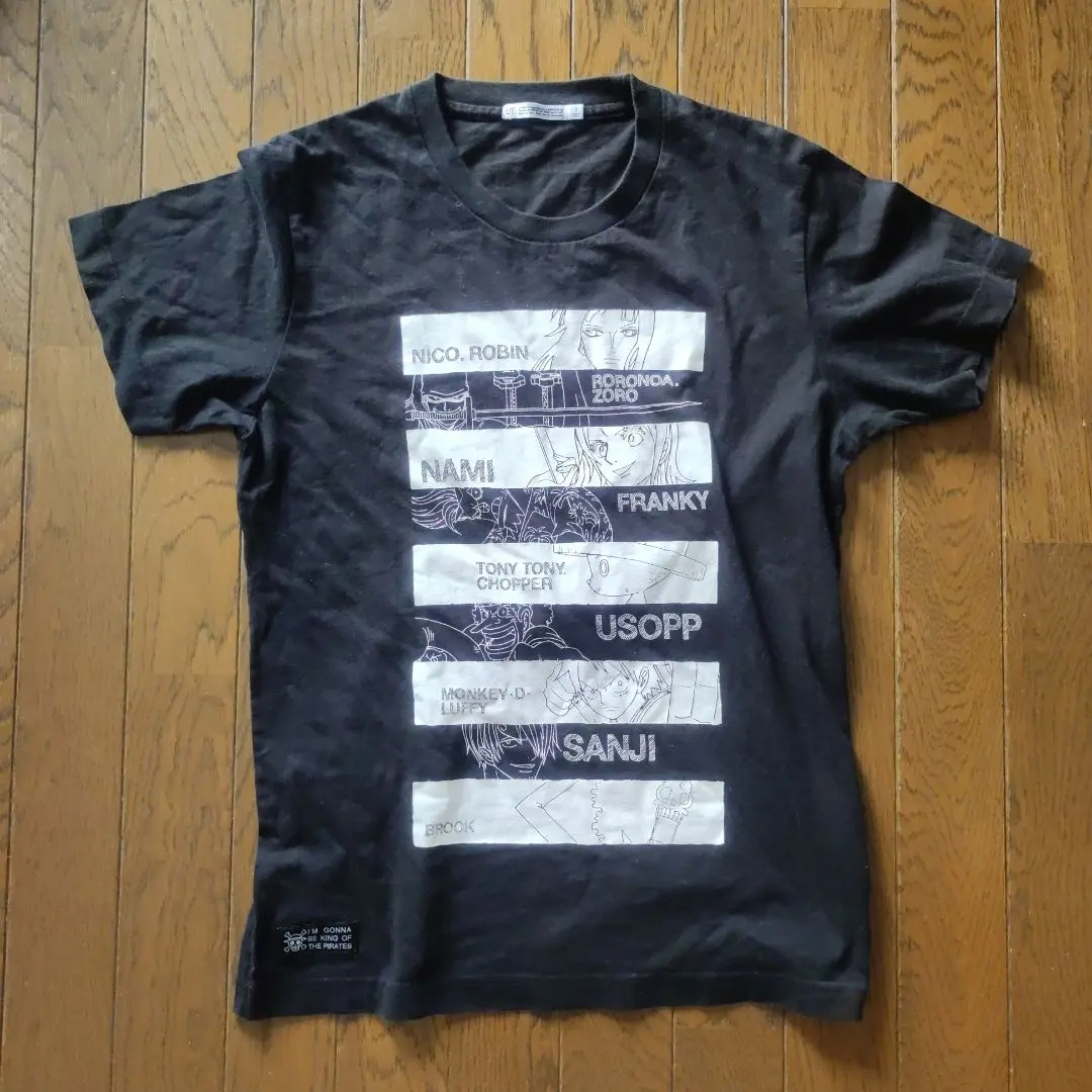 Thumbnail of Uniqlo T-shirt S ONE PIECE