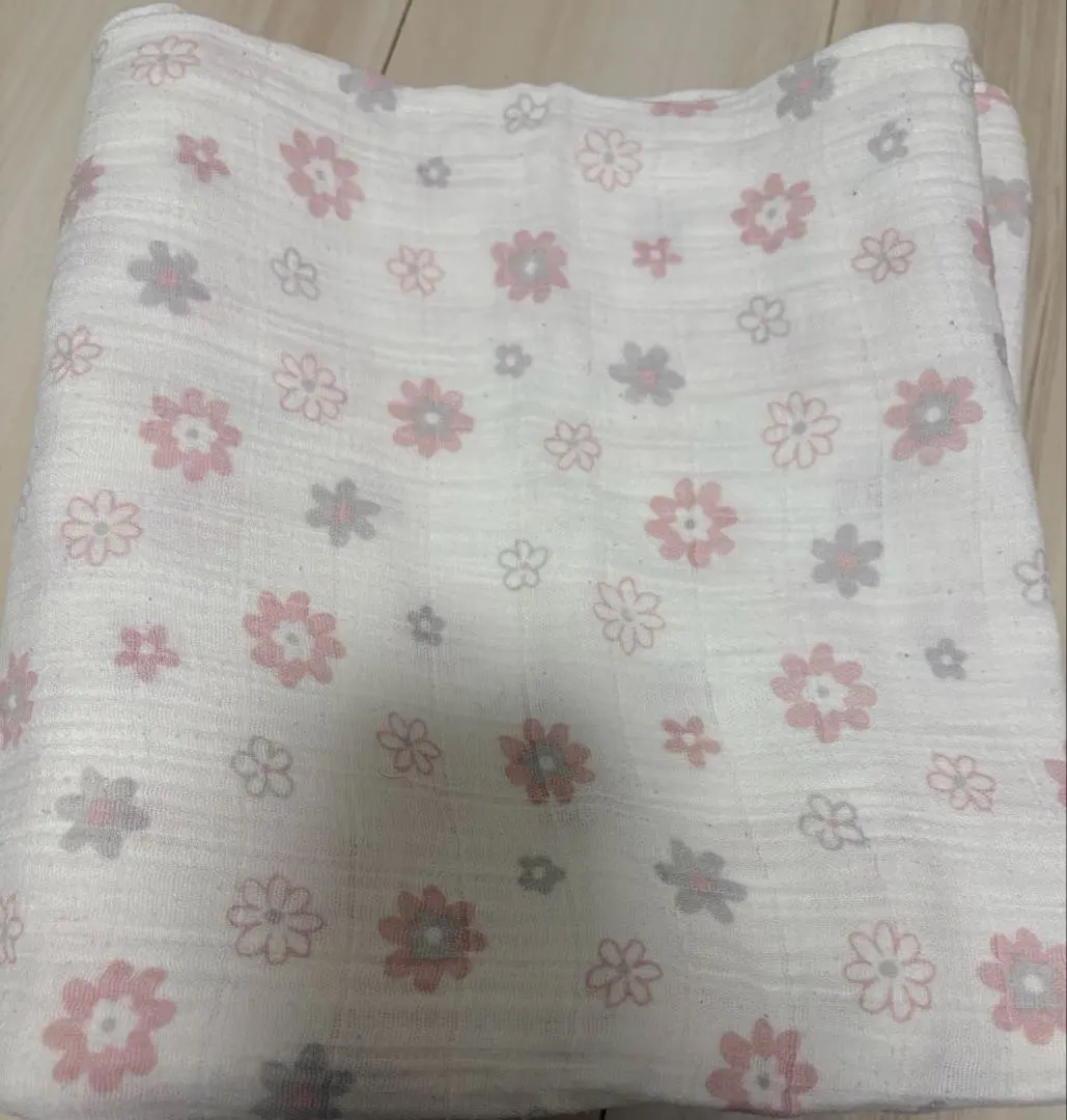 Thumbnail of Floral Swaddling Blanket