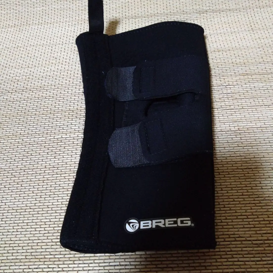 Breg 膝用装具　ダイヤル式調整サポーター ブラック　術後医療器具　中古 2025年最新】Breg 膝の人気アイテム - メルカリ
