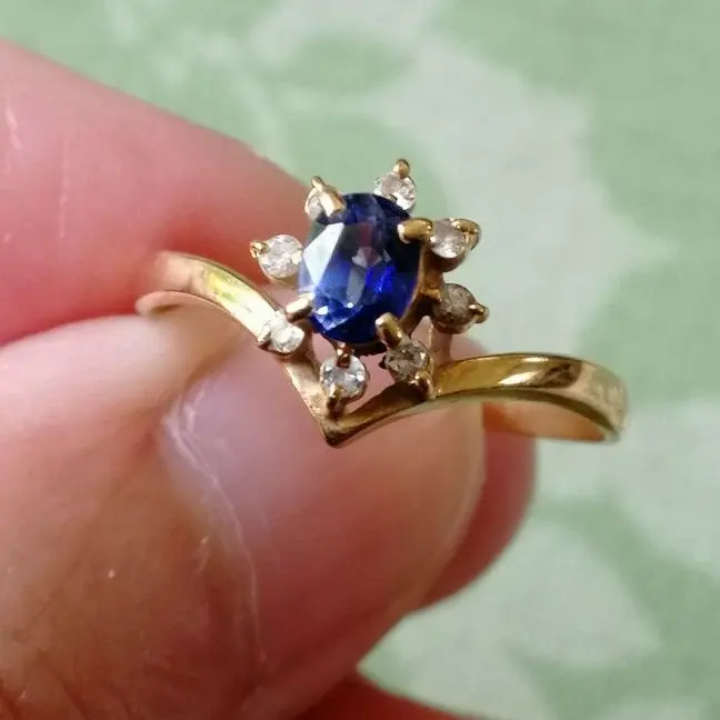 Thumbnail of K18 Sapphire Ring