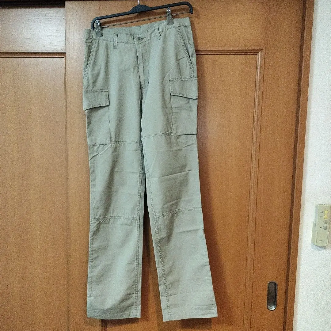 Thumbnail of Men's pants, new, light green, Topvalu