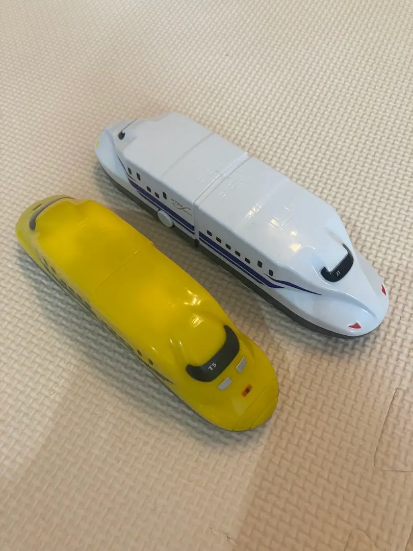 Thumbnail of Shinkansen Amphibious Train