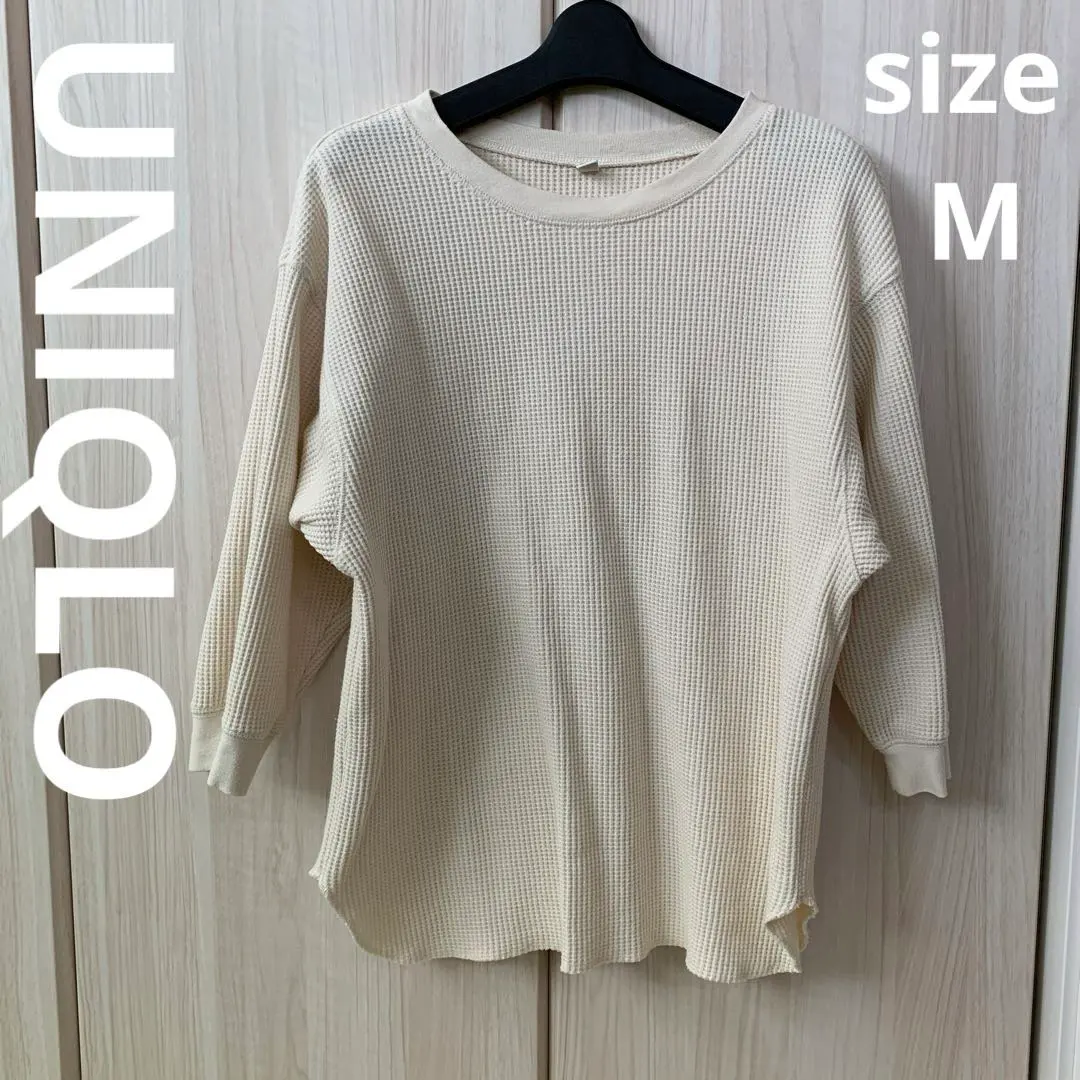 Thumbnail of UNIQLO Ivory Waffle Knit 3/4 Sleeve Top, Size M
