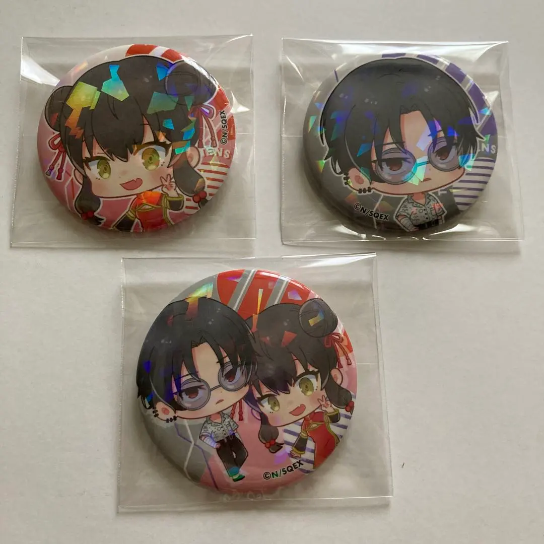 Thumbnail of Tokyo Aliens Hologram Can Badge: Akira, Yu En