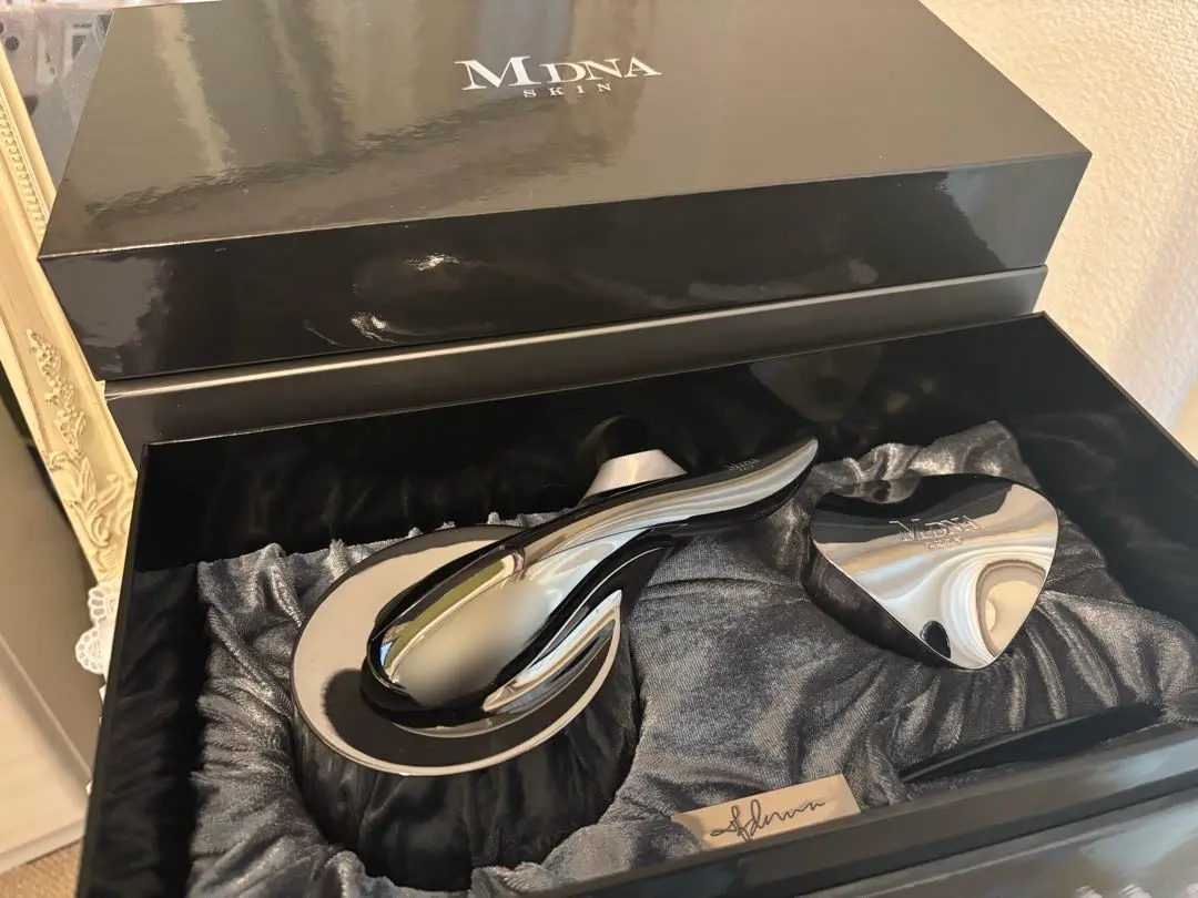 MDNA SKIN リジュビネーターセット 箱入シート有り　中古 MDNA SKIN リジュビネーターセット 箱入シート有り 中古 - メルカリ