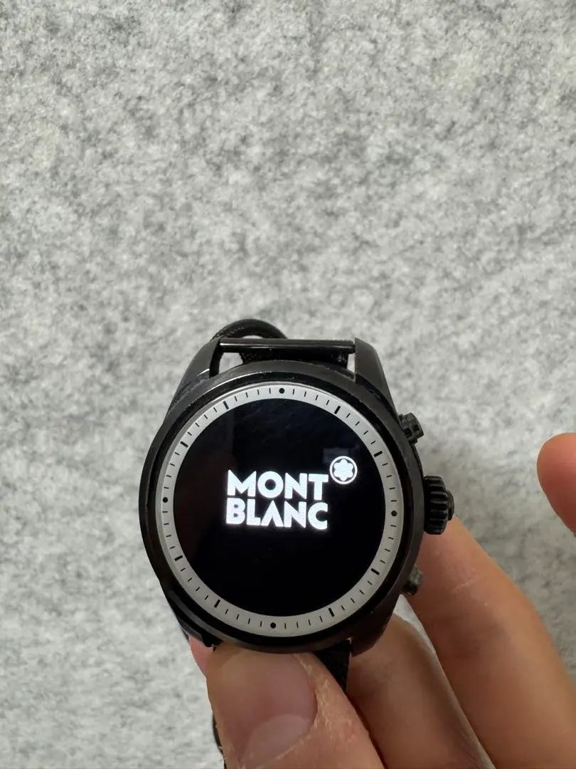 MONTBLANC　サミット7045ブラック/シルバー　クオーツ　メンズ ウォッ モンブラン / MONTBLANC サミット 7045 ブラック/シルバー
