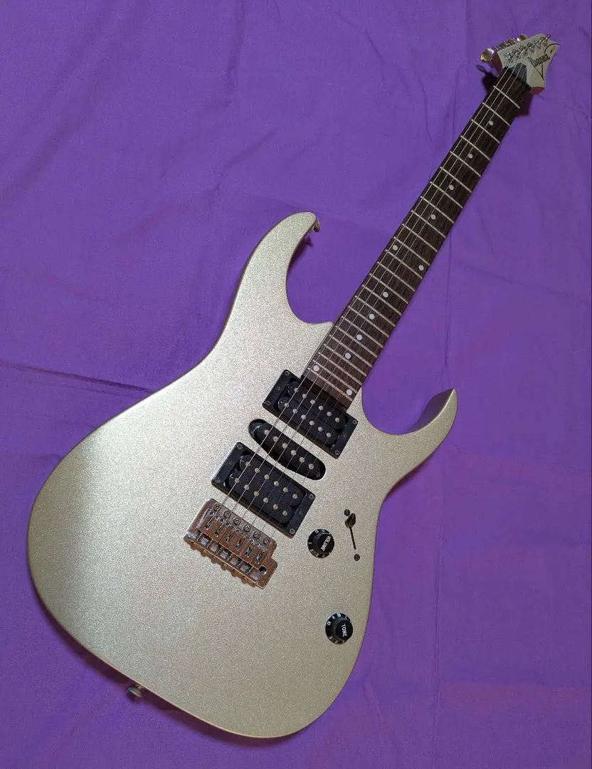 Ibanez RG Series HSH Silver エレキギター Ibanez RG series Silver Gray Electric Guitar Floyd Rose TKL