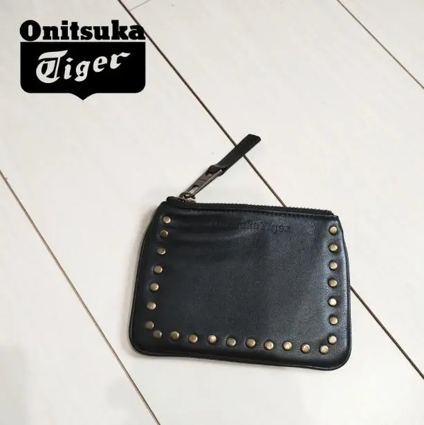 タイガーロゴ刺繍入りレザー小銭入れ 財布 ブラック タイガーロゴ刺繍入りレザー小銭入れ 財布 ブラック