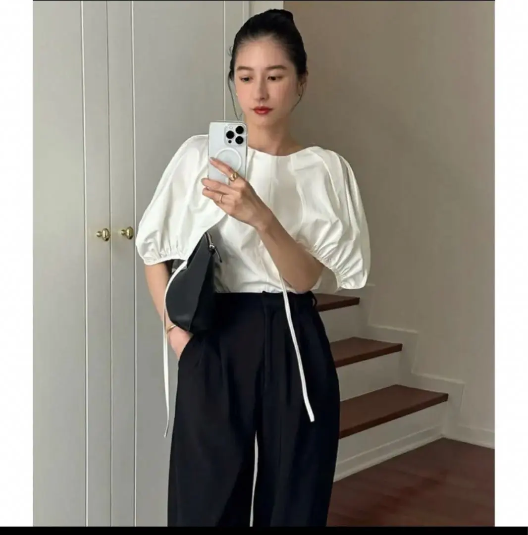 Thumbnail of CLANE Balloon Sleeve Top