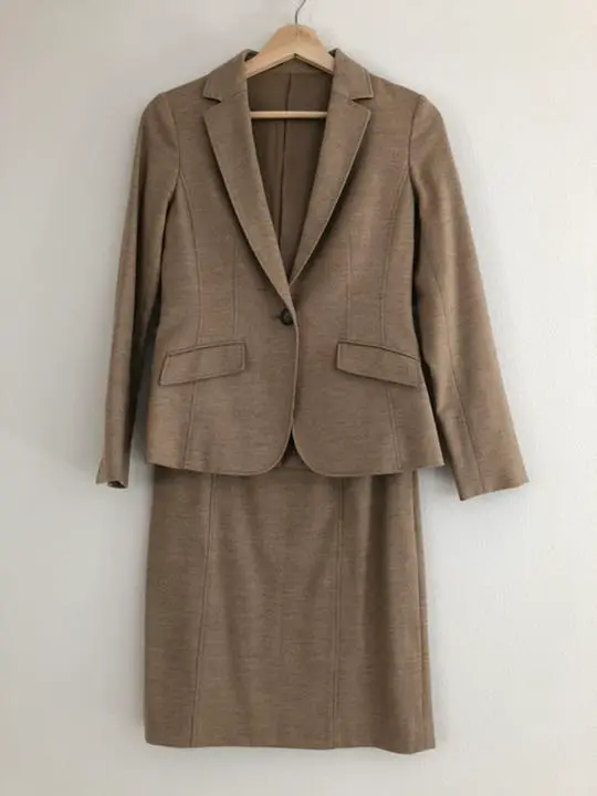 極美品✨ノーリーズソフィー　ノーカラースーツセットアップ　スカート　アイボリー セール】《セットアップ対応》ウォッシャブル強撚タイトスカート