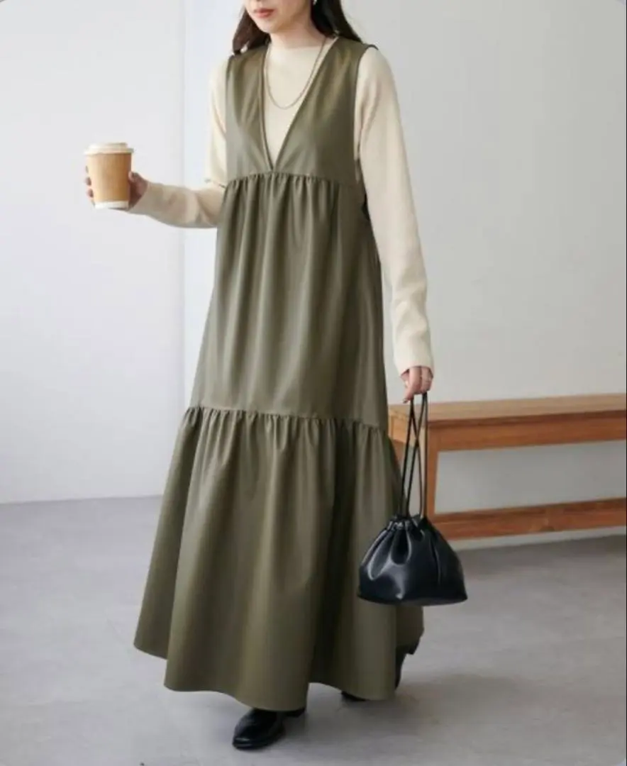 【已降價！】DISCAT 環保皮革層疊洋裝 的縮圖