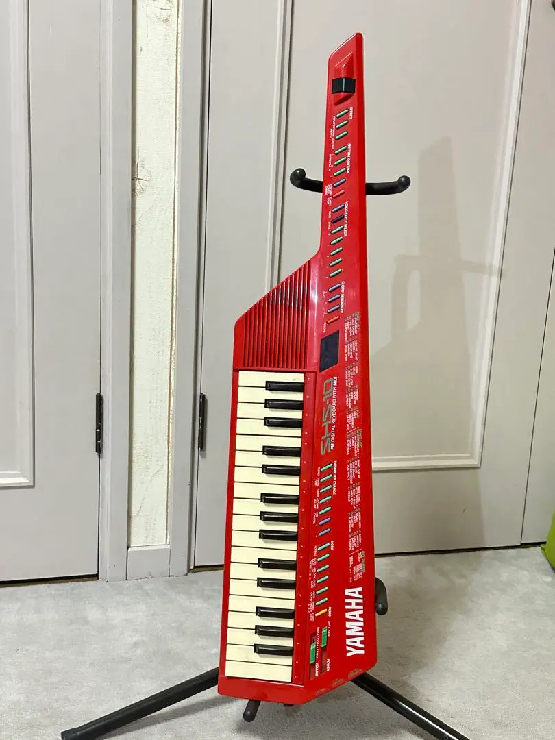 YAMAHA SHS-10B シンセサイザー ショルキー ショルダーキーボード Amazon | YAMAHA SHS 10 Black Music Keyboard ショルダー