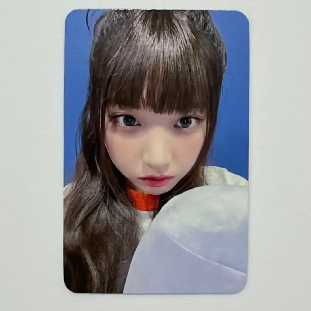 Thumbnail of NMIXX Jiwoo trading card