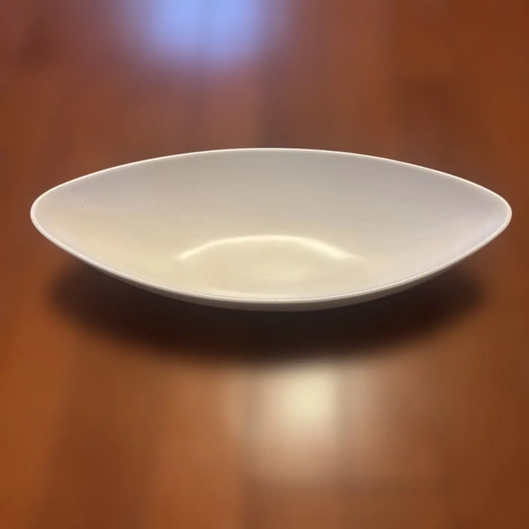 Thumbnail of LIVING TALK COLLECTION White, Boat-shaped Dish, 547.