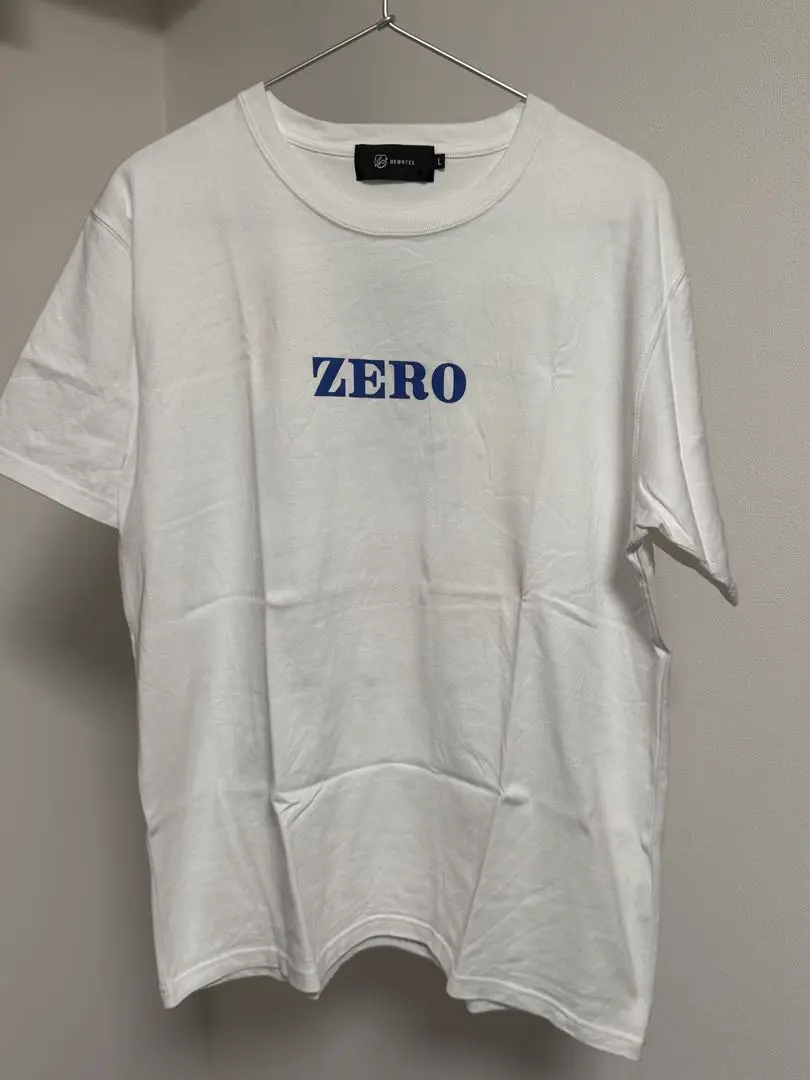 希少【Stradivarius】 白Tシャツ× ロバートインディアナ LOVE 希少【Stradivarius】 白Tシャツ× ロバートインディアナ LOVE