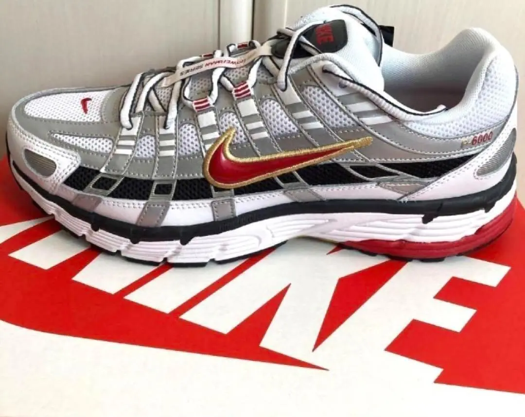 新品未使用　27㎝　P-6000 2025年最新】p6000 nike 27の人気アイテム - メルカリ