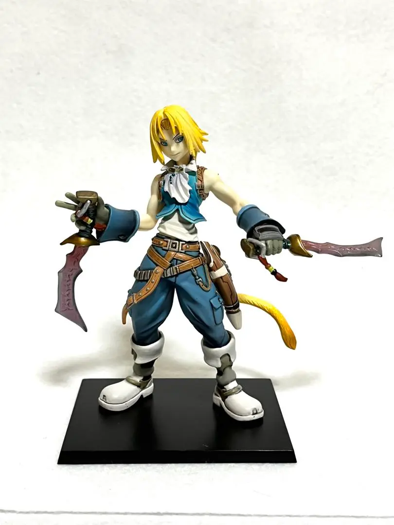 ディシディア ファイナルファンタジー フィギュア 10体セット まとめ売り 2025年最新】ディシディアファイナルファンタジー フィギュアの