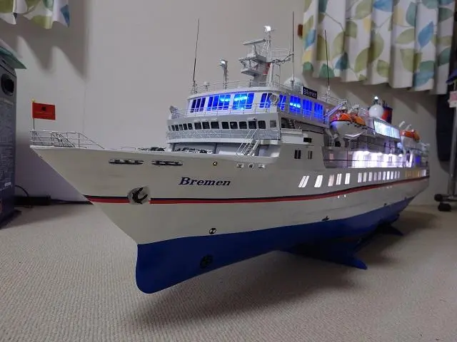 【美品】MSCクルーズ SEASCAPE 模型モデル 船※箱なし 美品】MSCクルーズ SEASCAPE 模型モデル 船※箱なし - メルカリ