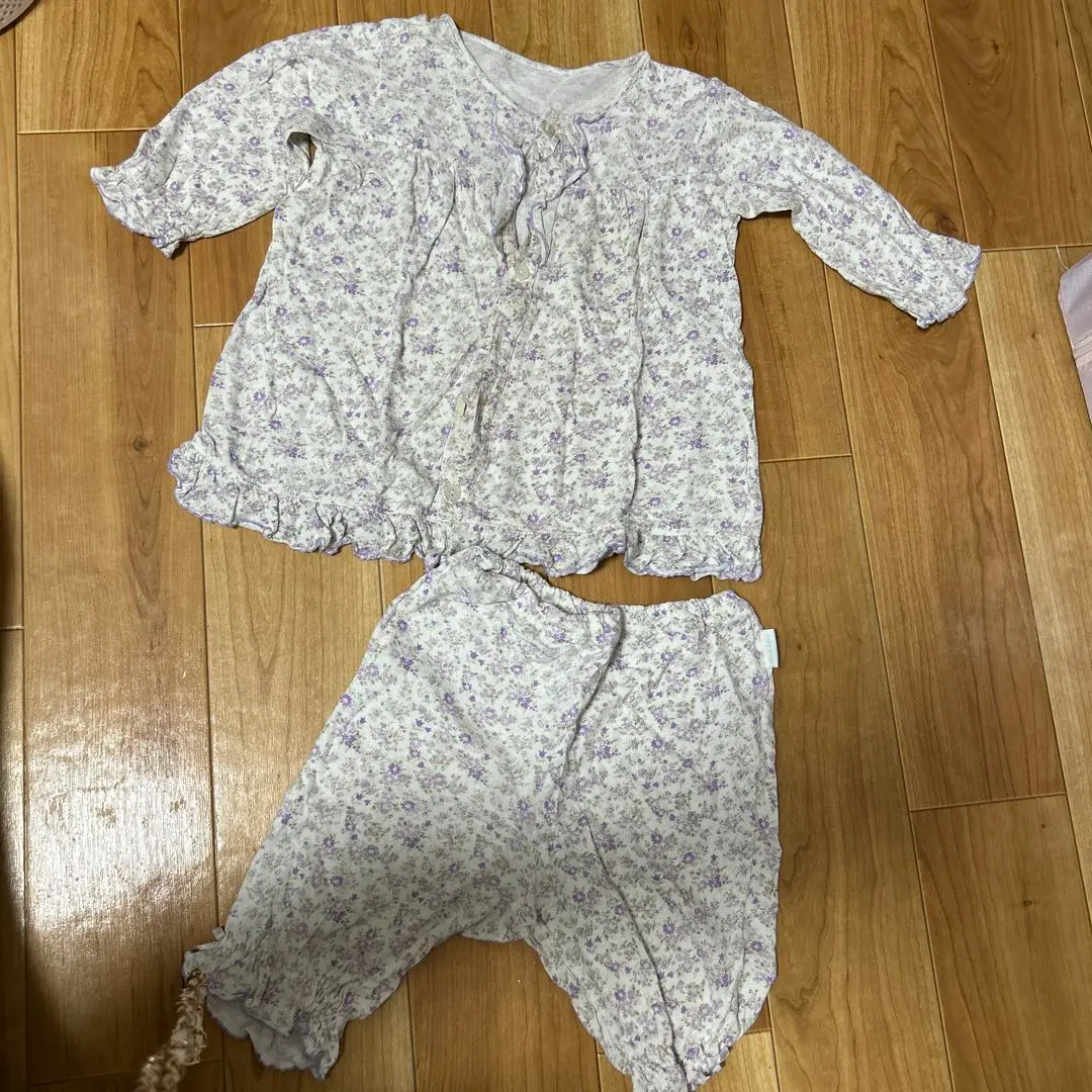 Thumbnail of Purple floral baby pajamas (up to ~95cm)