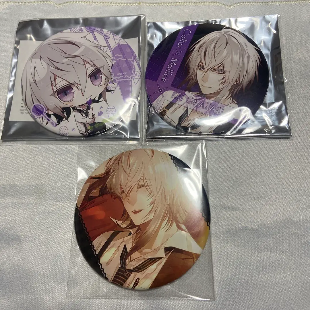 Thumbnail of Collar×Malice Okazaki Kei 100mm Can Badge Set