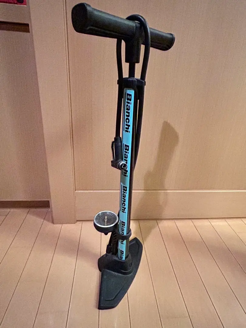 【美品】Bianchi フロアポンプ 圧力計付き ☆Bianchi 空気入れ ロードバイク用空 フロアポンプ 圧力計付