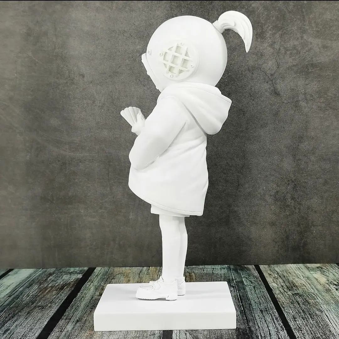 【新品未使用品】バンクシー フィギュア 希少 レア 2025年最新】バンクシー フィギュアの人気アイテム - メルカリ