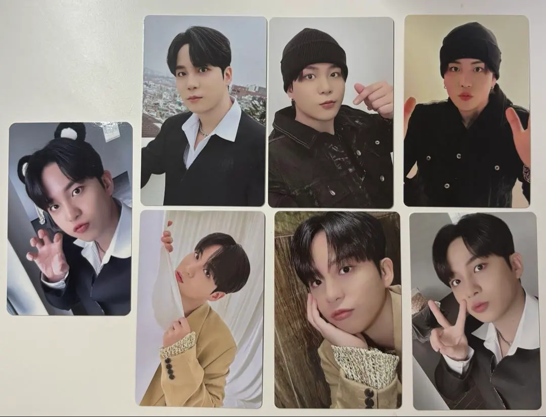 Thumbnail of ATEEZ Jongho trading card