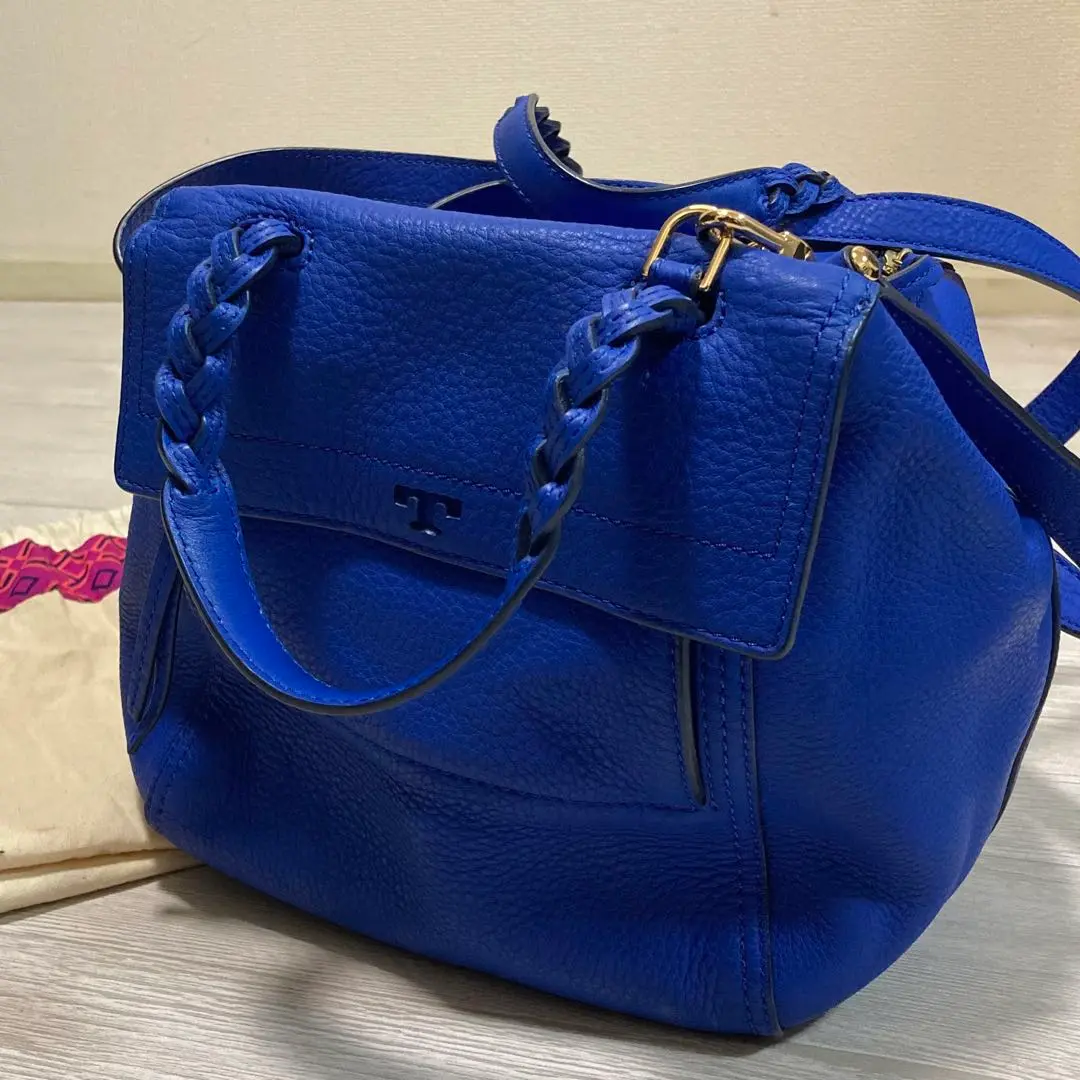トリーバーチ♡極美品・保存袋付♡ハーフムーン　スモール　サッチェル　2way トリーバーチ♡極美品・保存袋付♡ハーフムーンスモール