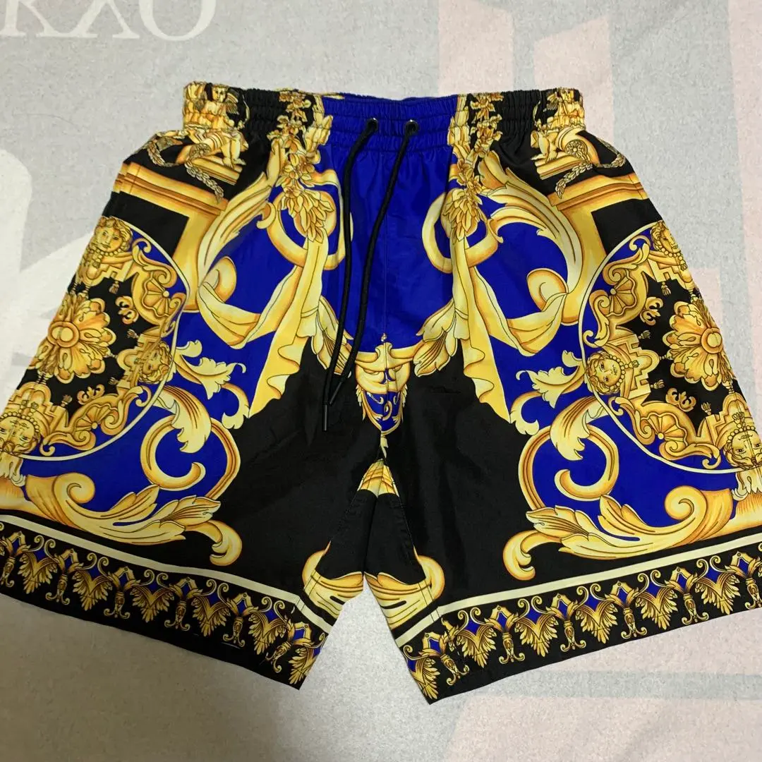 【タグ付き未使用品】VERSACE ヴェルサーチェ ショートパンツ GYM タグ付き未使用品】VERSACE ヴェルサーチェ ショートパンツ GYM