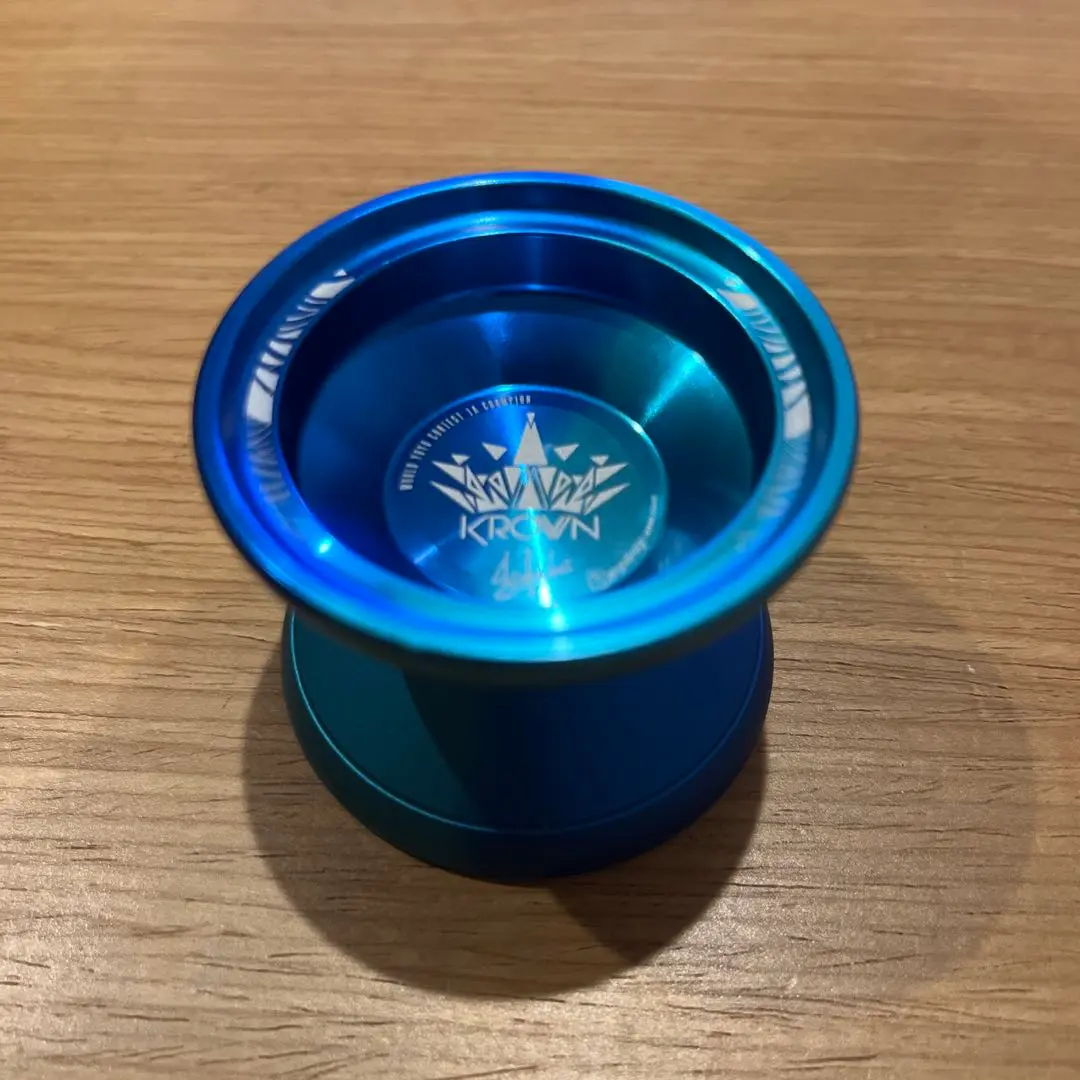 Krown Metal Yo-Yo Set