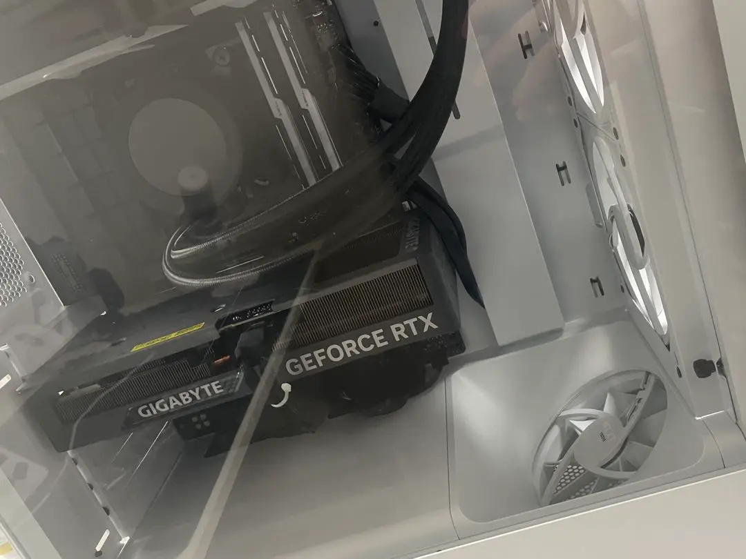 真倉満久薇専用 NZXT H5 ELITE CC-H51EW-0 真倉満久薇専用 NZXT H5 ELITE CC-H51EW-0 - メルカリ
