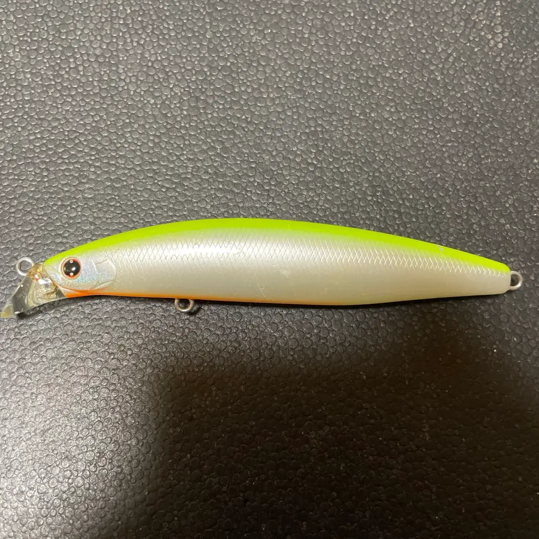 Thumbnail of 4716 Daiwa Shoreline Shiner Z98F