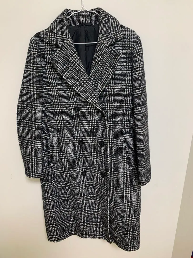 Thumbnail of GU Glen Check Pattern Double Breasted Chester Coat Long Coat, Size L