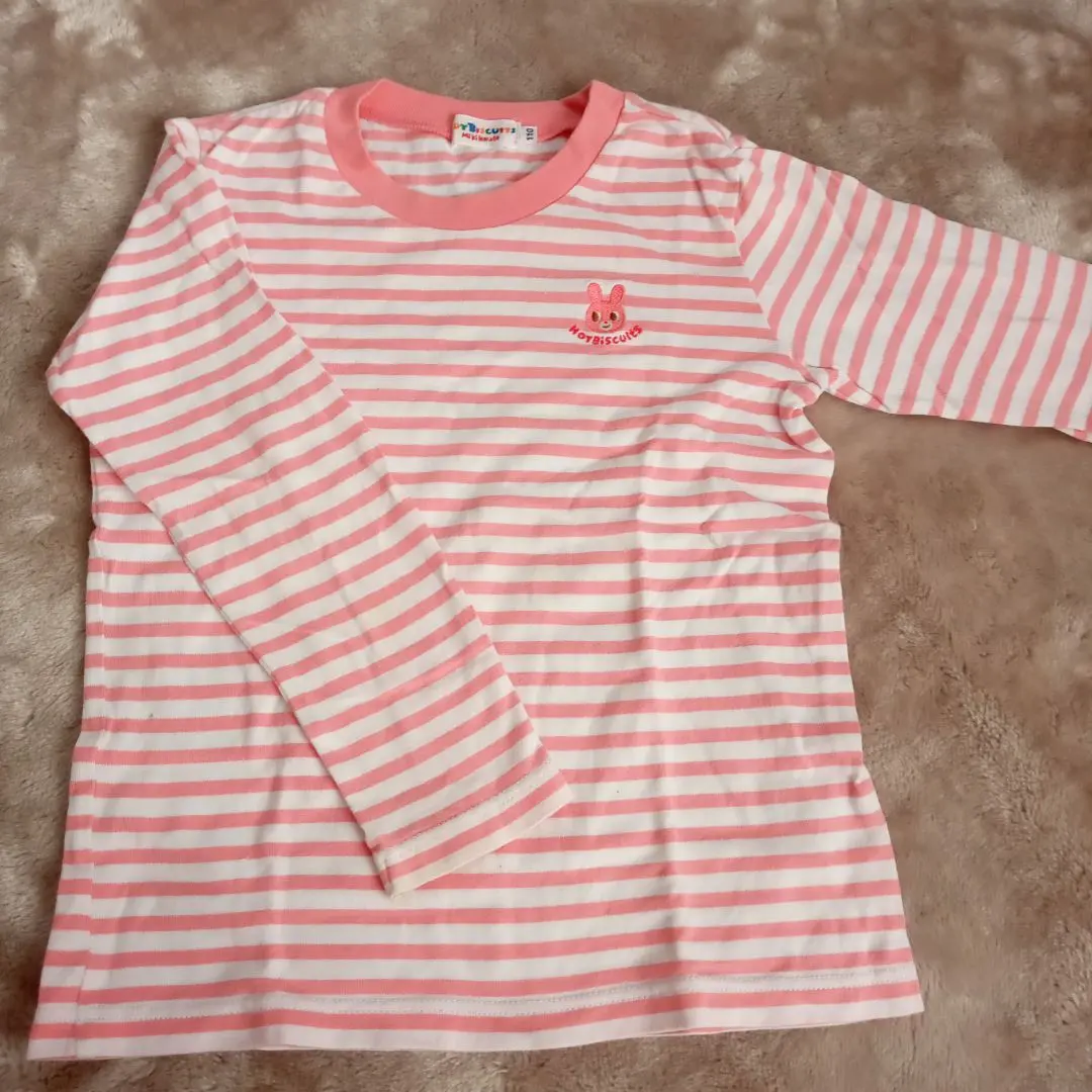 Thumbnail of 110 Hot Biscuits long-sleeved t-shirt