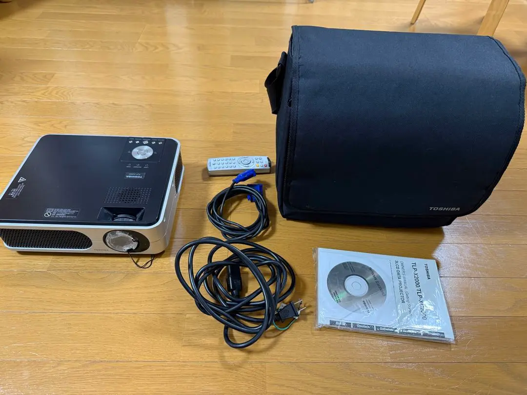 未使用　Toshiba (東芝) TDP-T250 プロジェクターランプユニット Toshiba (東芝) TDP-T250 プロジェクターランプユニット