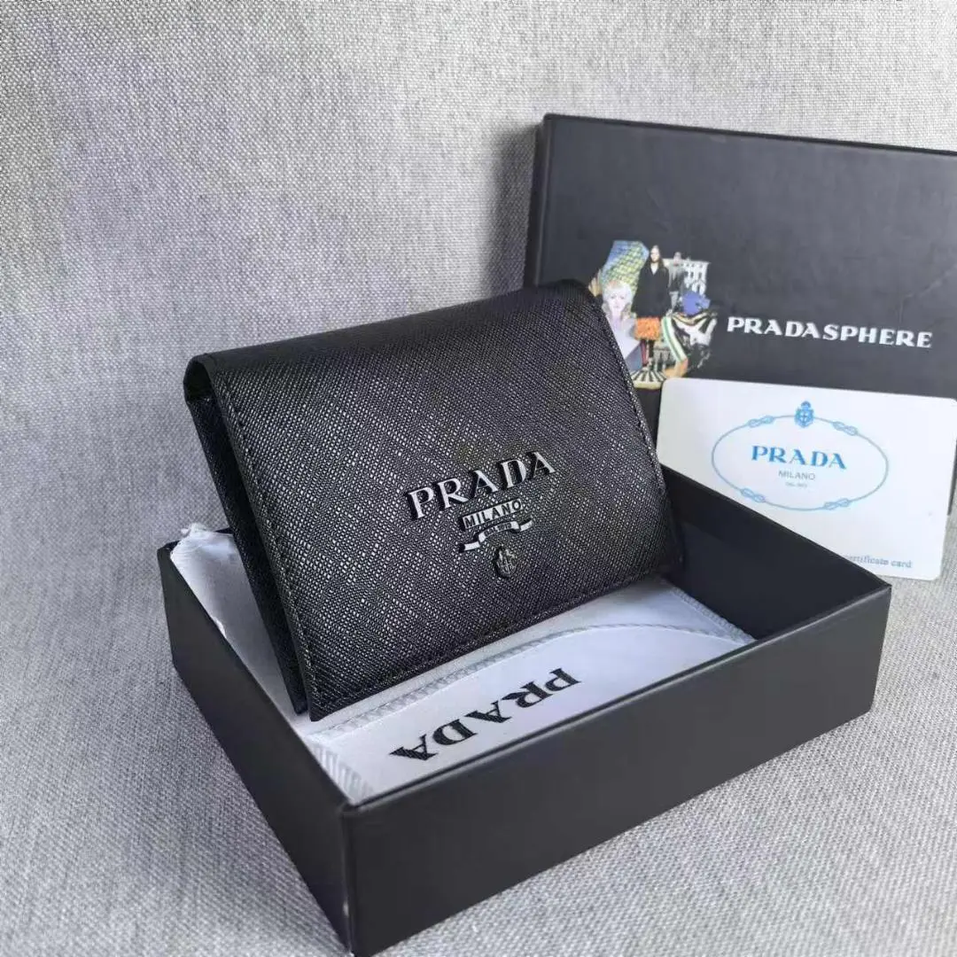 PRADASPHERE プラダ アートブック『新品未開封』 PRADASPHERE プラダ アートブック『新品未開封』