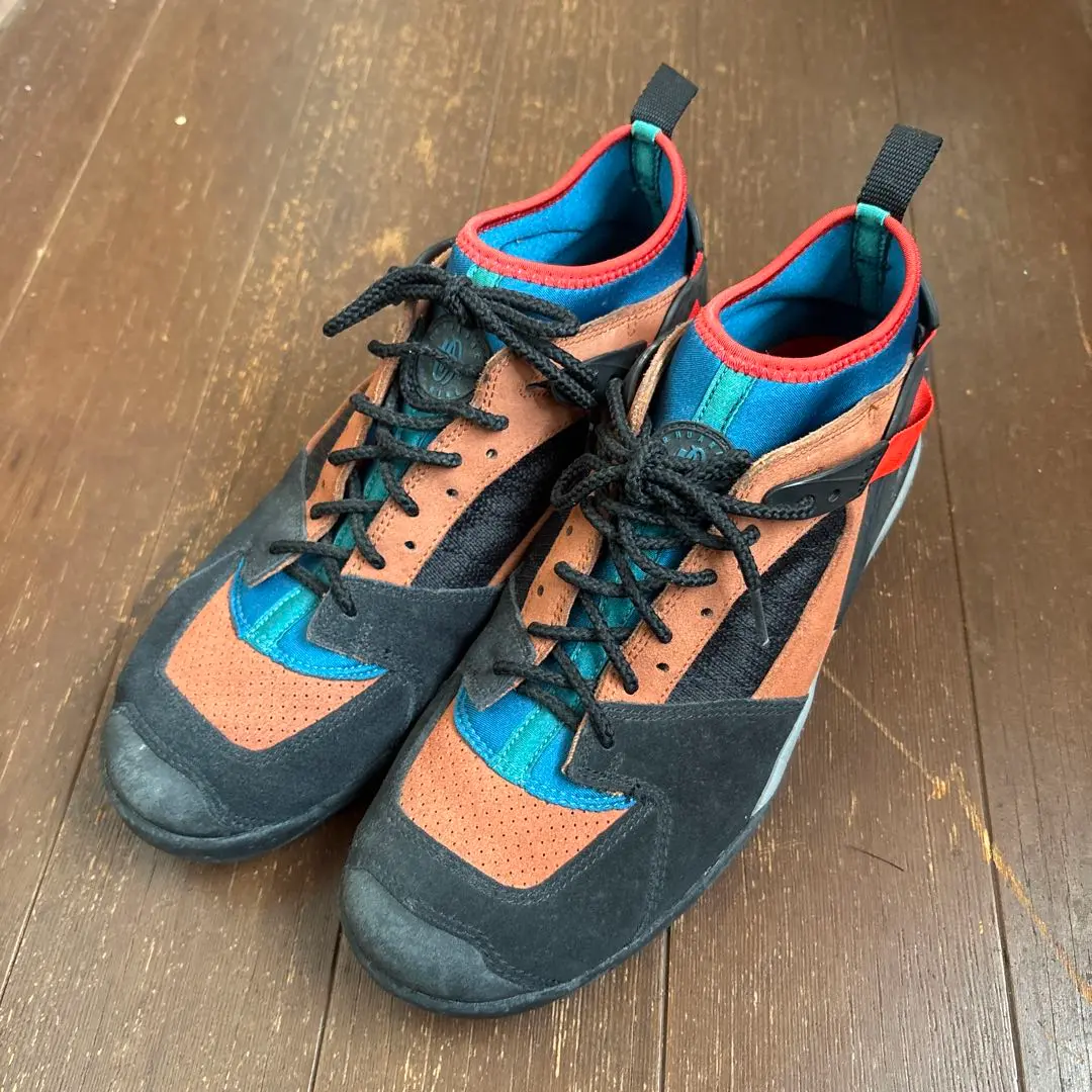 NIKE ナイキ　エアリバデルチ　ACG 28㎝　美品 ナイキ・エアリバデルチ（Nike Air Revaderchi） | スニーカー見学