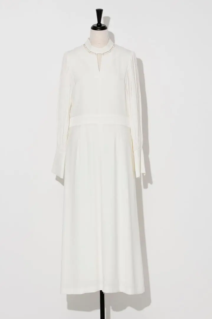 未使用 定価4.6万 Arobe アローブ パール ロングワンピース Pearl Ruffle Dress BLACK | Arobe OFFICIAL ONLINE STORE