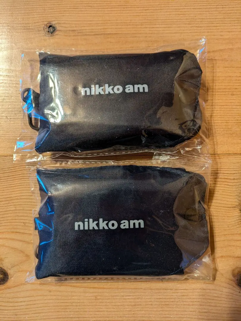 Thumbnail of Two eco-bags