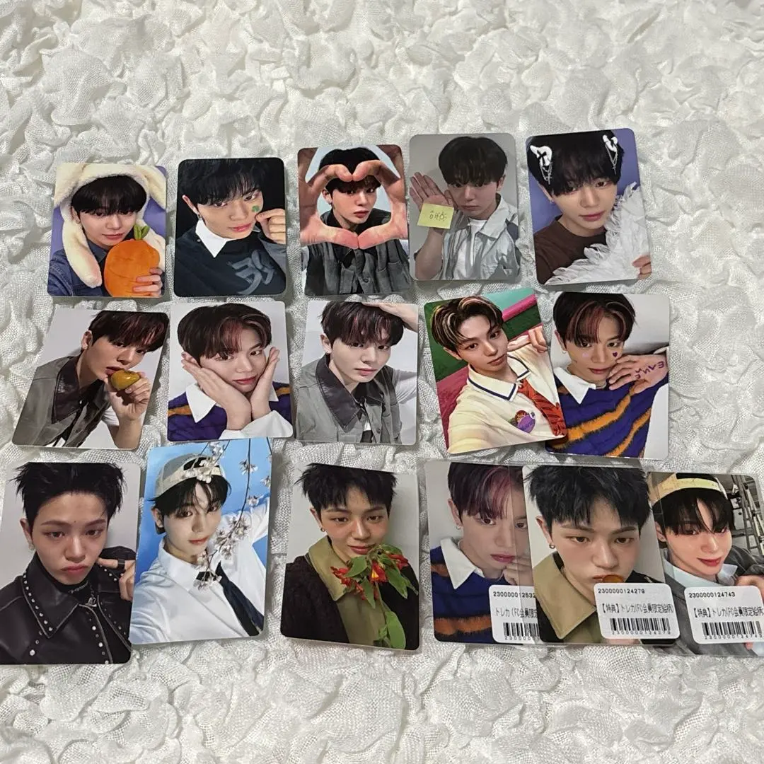 Thumbnail of EVNNE Trading Cards - Moon Jonghyun - Bulk Sale Set 3