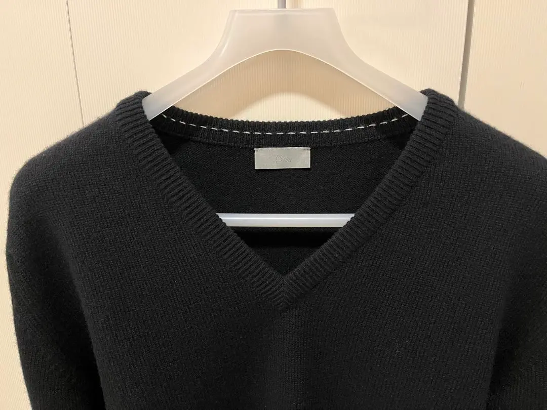 Dior homme ブラック Vネックニットセーター 2025年最新】Dior Homme ネック：Vネック メンズ ニット