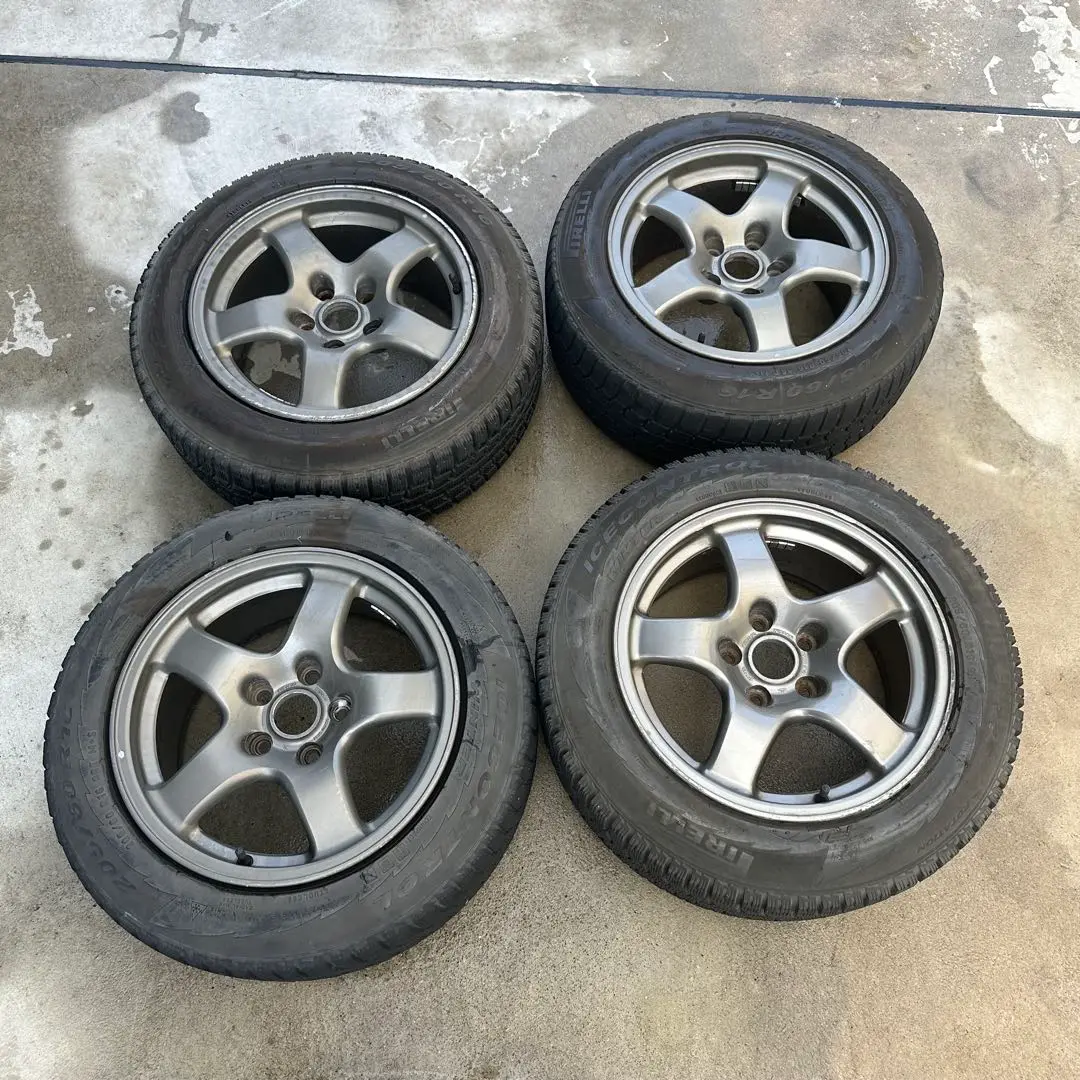 32スカイライン純正ホイール４本　バルブ新品 ニッサン NISSAN スカイライン BNR32 GT-R 純正 ホイール 4本 8J