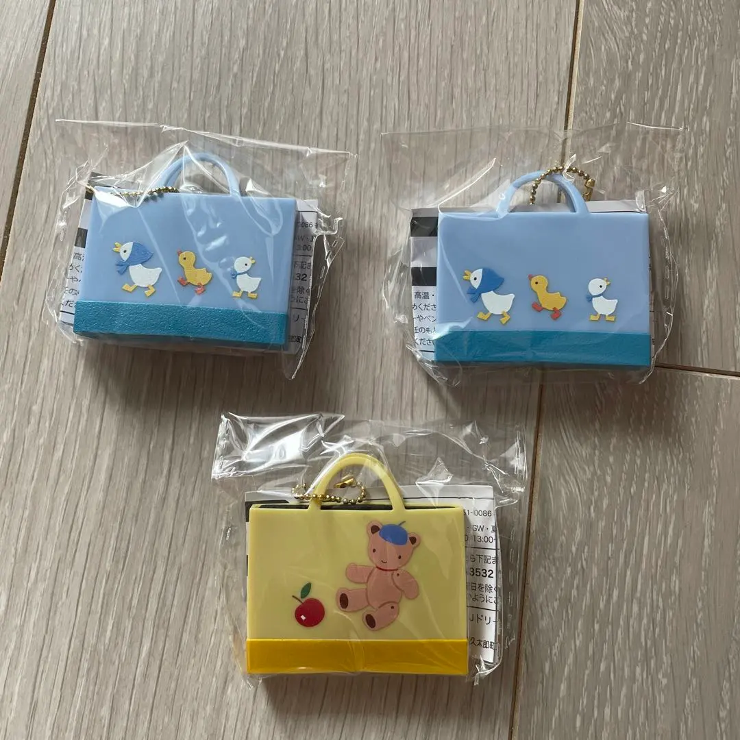 Thumbnail of Familiar Capsule Toy