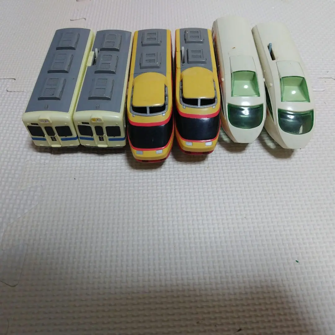 小田急 2600形 2872 外板車号板（ナンバープレート） 小田急 2600形 2872 外板車号板（ナンバープレート） 小田急