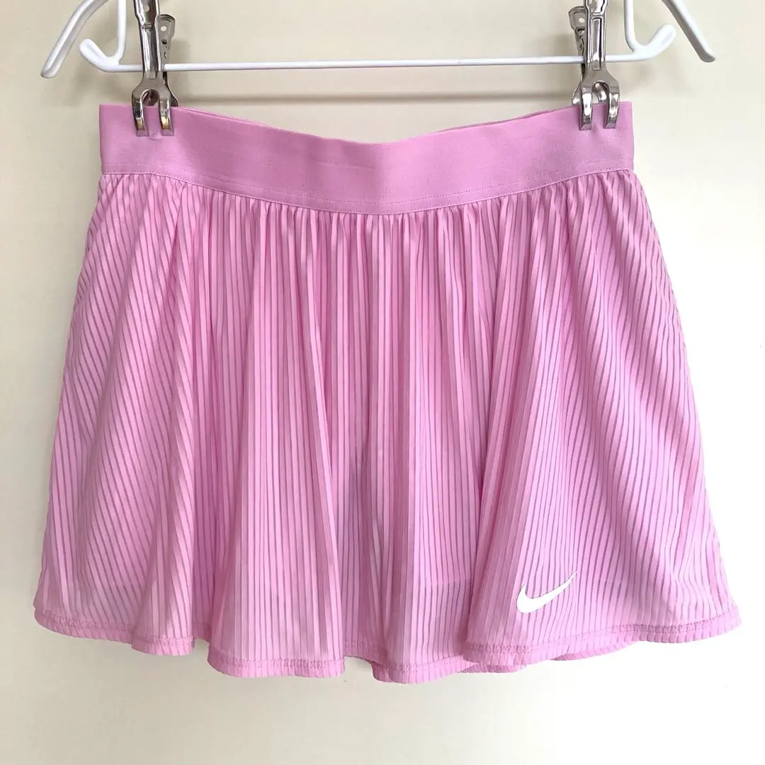 NIKE  テニスワンピ　シャラポワ希少モデル ナイキ「マリア・シャラポワ コレクション」が全豪オープンで初披露