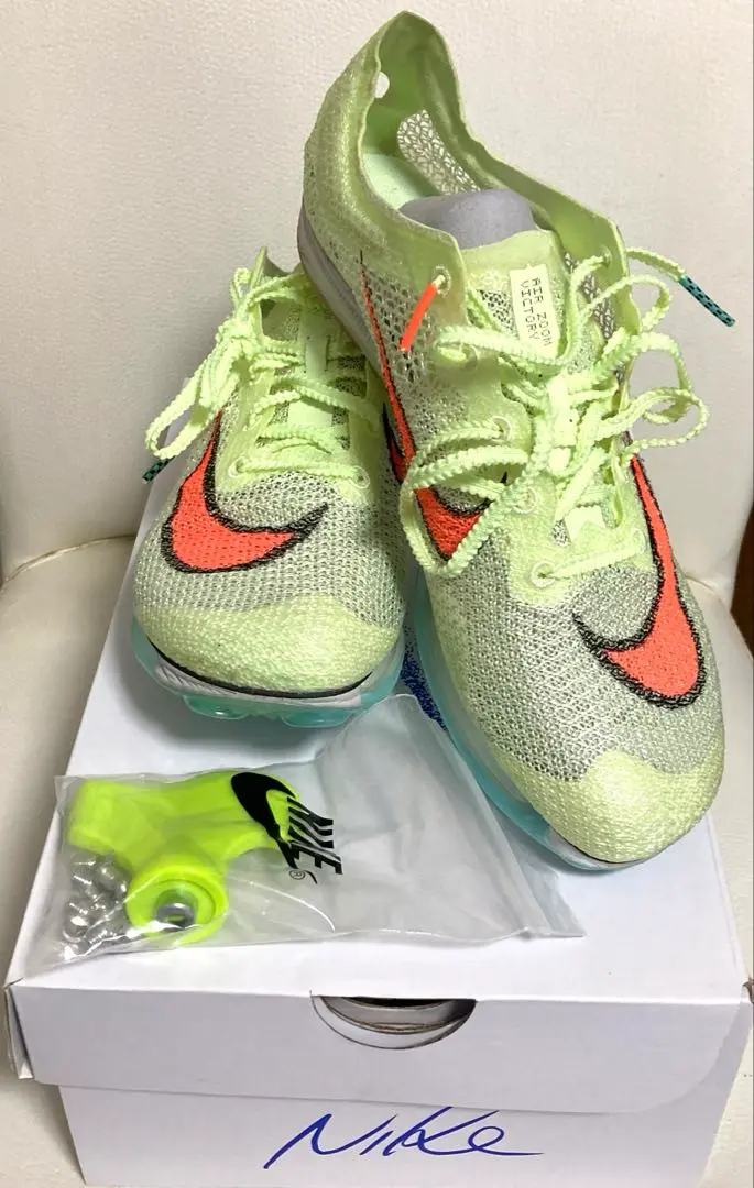 値下新品❤️ナイキエアズームビクトリー24.5㎝ ナイキエアズームビクトリー24.5