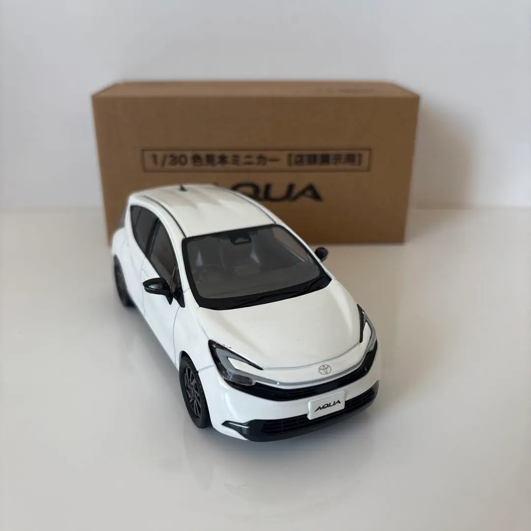 2025年最新】新型アクア ミニカーの人気アイテム - メルカリ