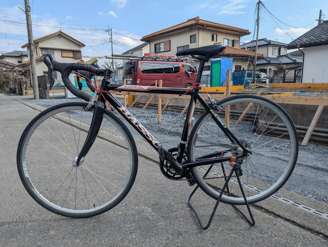 BASSOロードバイク浜松市内引き取り限定。即買い禁止。購入前に